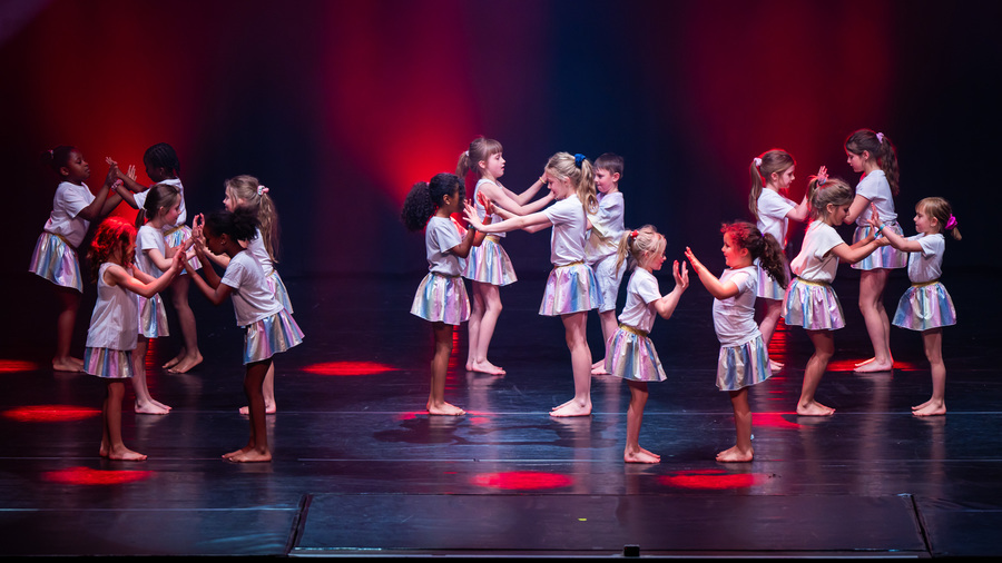 Dansen bij Moves